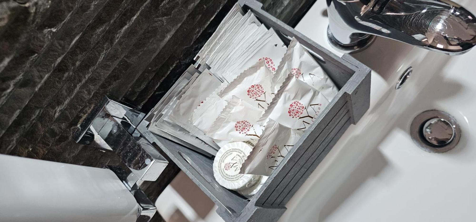 Sweet Life Aparthotel ปาแลร์โม ภายนอก รูปภาพ